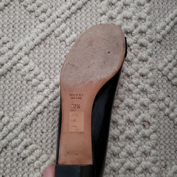 Vintage Gucci heels - Picture 3 of 3